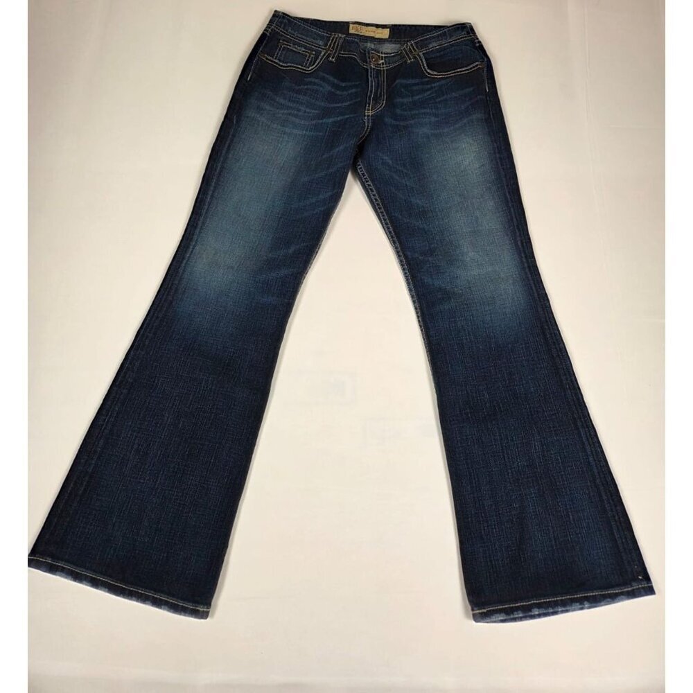 BKE Wendi Women Size 31x31.5 Blue Denim Bootcut Curvy Stretch Jeans Dark Wash